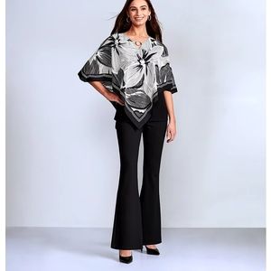 Slim factor NWT S flare black pant